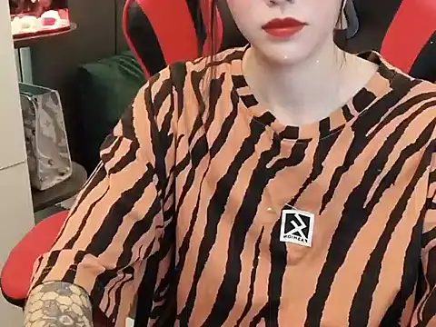 Snapshot of witch-39 chatting on 12-02-24, 03:31 witch-39 online show from 12-02-24, 03:31