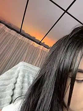 corallwells online show from 03-04-26, 12:07