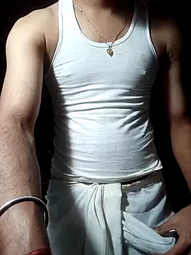 Snapshot of ansh777777777 chatting on 12-22-25, 07:14 ansh777777777 online show from 12-22-25, 07:14