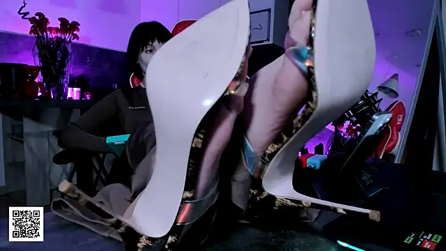  Goddess Misha  online show from 03-10-26, 08:57