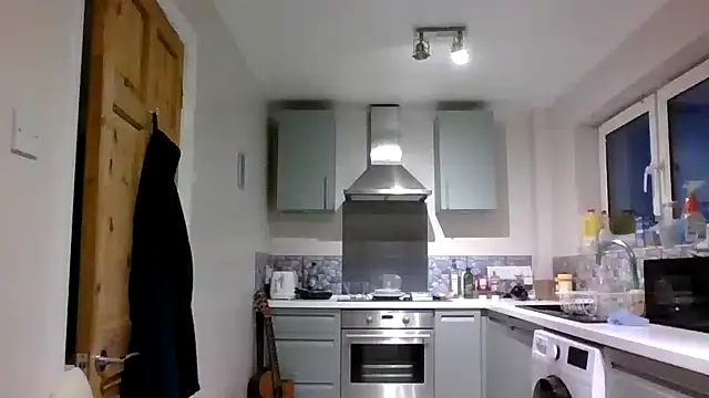 jimmybenido online show from 10-31-25, 05:31