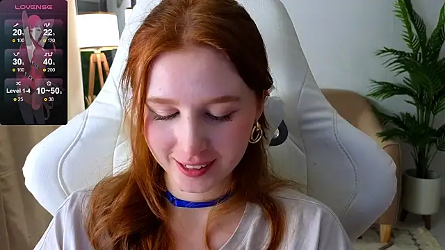 Snapshot of Meow_babe chatting on 01-25-25, 11:44 Meow babe online show from 01-25-25, 11:44