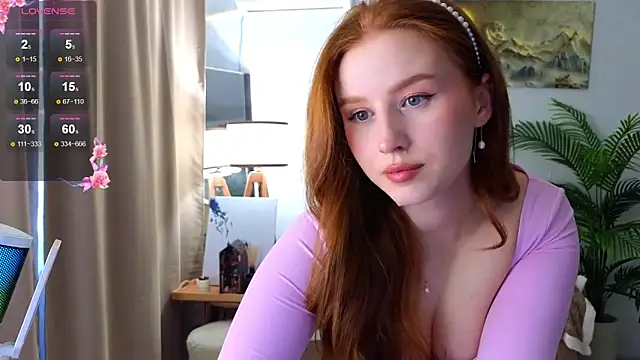 Snapshot of Meow_babe chatting on 10-18-25, 11:12 Meow babe online show from 10-18-25, 11:12