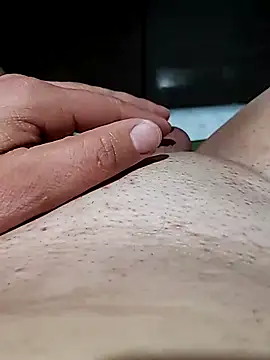 Snapshot of Cris29_84 chatting on 11-26-25, 06:35 Cris29 84 online show from 11-26-25, 06:35