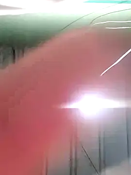 Snapshot of Cris29_84 chatting on 10-26-25, 05:13 Cris29 84 online show from 10-26-25, 05:13