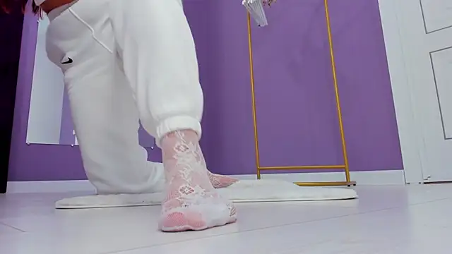 CamillaLarson online show from 03-03-25, 09:13