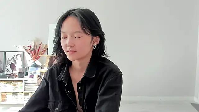 Snapshot of ailey_chao chatting on 05-13-26, 02:29 ailey chao online show from 05-13-26, 02:29