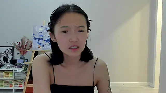 Snapshot of ailey_chao chatting on 05-10-26, 02:15 ailey chao online show from 05-10-26, 02:15
