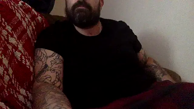 chubbycloudybottom online show from 10-18-25, 03:47