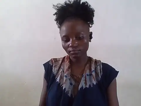 Snapshot of SexyNeedle22 chatting on 06-30-26, 11:10 SexyNeedle22 online show from 06-30-26, 11:10