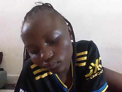 Snapshot of SexyNeedle22 chatting on 07-19-26, 07:50 SexyNeedle22 online show from 07-19-26, 07:50