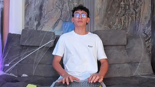 Daviid laidd online show from 10-24-25, 09:25