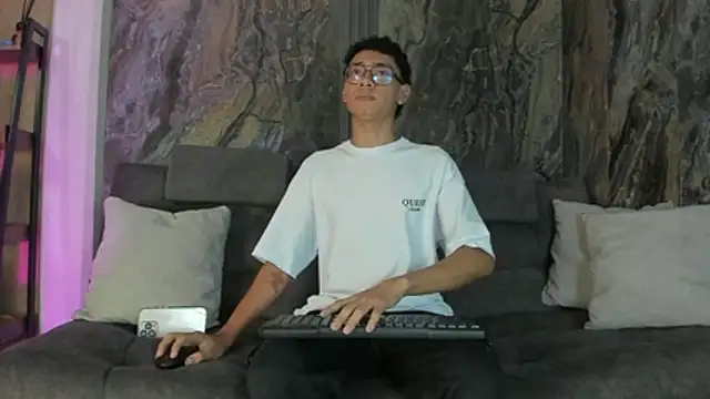 Daviid laidd online show from 03-10-26, 08:24