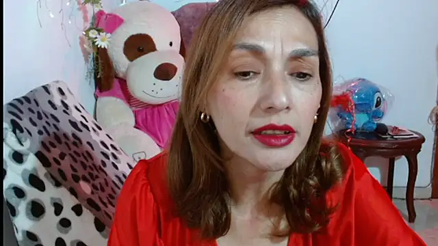 italagomez  online show from 12-14-25, 12:33