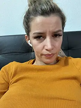 Snapshot of IvySamek chatting on 05-23-26, 12:37 IvySamek online show from 05-23-26, 12:37