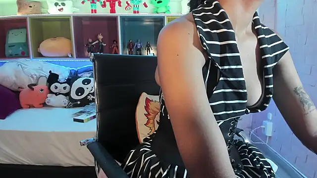 IamNayuta online show from 10-31-25, 01:08