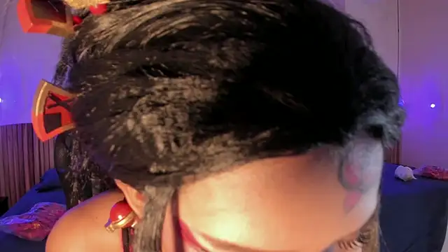 Snapshot of IamNayuta chatting on 02-25-26, 06:52 IamNayuta online show from 02-25-26, 06:52