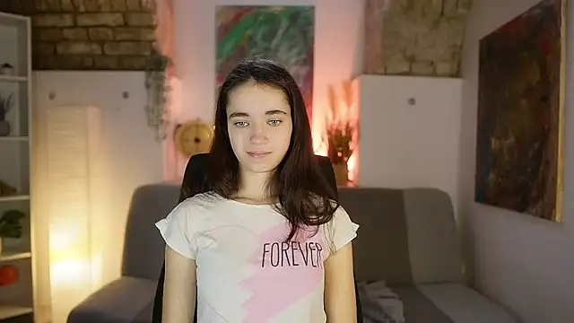 Snapshot of Gia_Paige18 chatting on 03-18-25, 11:11 Gia Paige18 online show from 03-18-25, 11:11