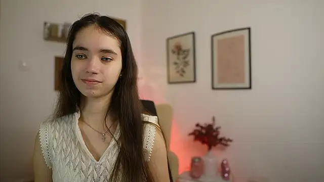 Snapshot of Gia_Paige18 chatting on 02-24-26, 02:29 Gia Paige18 online show from 02-24-26, 02:29