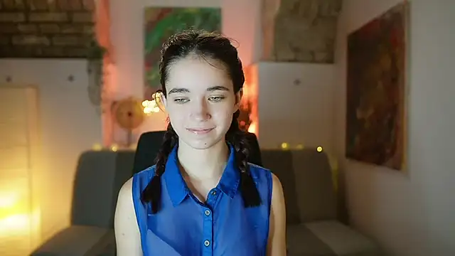 Snapshot of Gia_Paige18 chatting on 03-05-25, 11:17 Gia Paige18 online show from 03-05-25, 11:17
