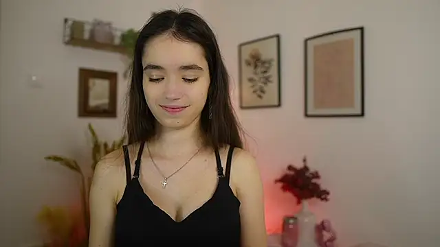 Snapshot of Gia_Paige18 chatting on 02-18-26, 07:21 Gia Paige18 online show from 02-18-26, 07:21