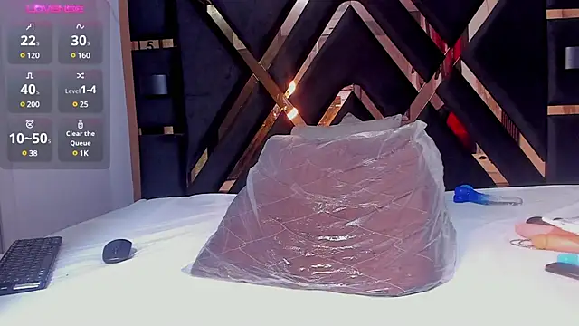 sweetebonny1 online show from 12-21-24, 10:17