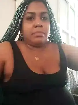 Snapshot of ELLA_KELLY chatting on 02-21-25, 01:44 ELLA KELLY online show from 02-21-25, 01:44