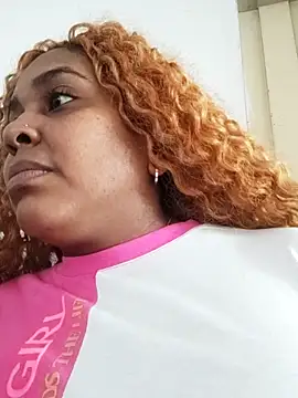 ELLA KELLY online show from 03-31-26, 01:13