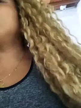 Snapshot of ELLA_KELLY chatting on 02-06-26, 12:23 ELLA KELLY online show from 02-06-26, 12:23