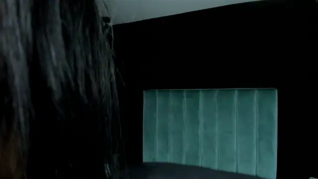 Snapshot of HarleyQueen_Robbie chatting on 03-22-25, 10:04 HarleyQueen Robbie online show from 03-22-25, 10:04