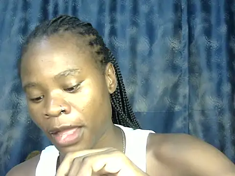 Snapshot of sweetblackbeauty001 chatting on 06-04-26, 09:19 sweetblackbeauty001 online show from 06-04-26, 09:19
