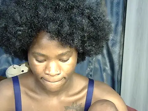 Snapshot of sweetblackbeauty001 chatting on 06-17-26, 08:19 sweetblackbeauty001 online show from 06-17-26, 08:19