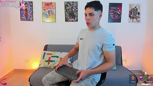 jonathanjoestar  online show from 12-13-25, 11:55