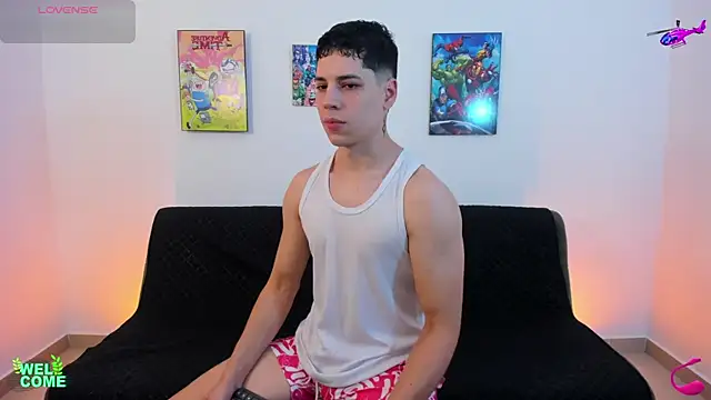 jonathanjoestar  online show from 09-19-25, 10:03