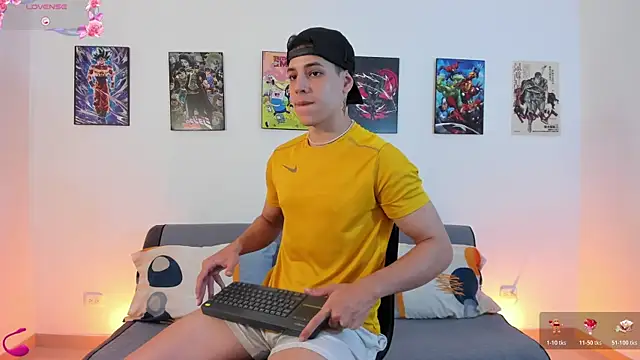 jonathanjoestar  online show from 01-06-26, 09:19