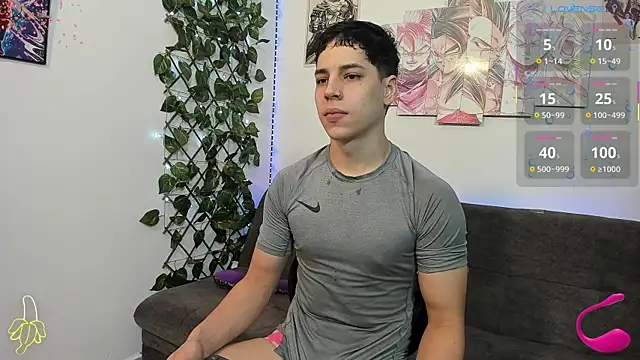 jonathanjoestar  online show from 02-07-25, 07:38