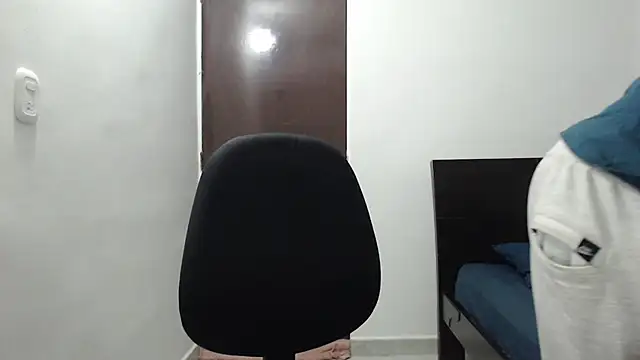 dimitriquiet05 online show from 12-23-24, 05:39