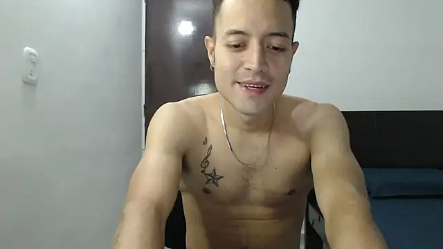 dimitriquiet05 online show from 12-21-24, 05:36