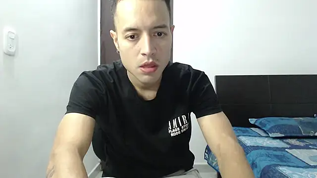 dimitriquiet05 online show from 12-07-24, 03:42