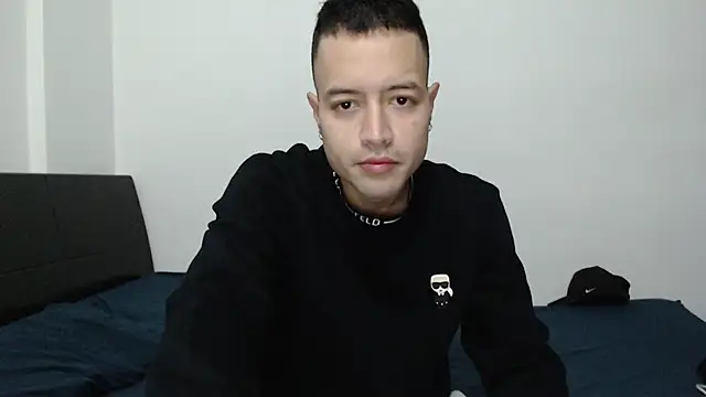 dimitriquiet05 online show from 01-04-25, 06:09