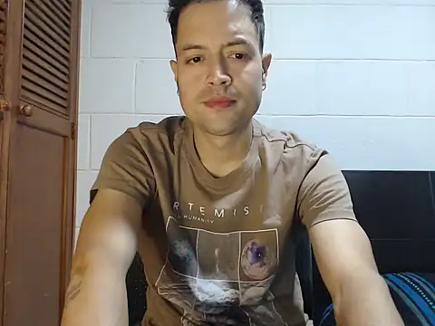 dimitriquiet05 online show from 03-21-26, 06:47