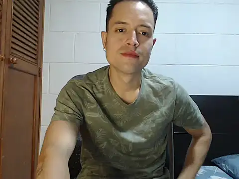 dimitriquiet05 online show from 03-11-26, 04:28