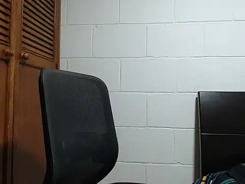 dimitriquiet05 online show from 02-01-26, 05:49