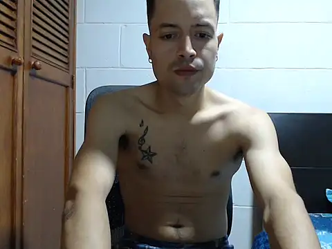 dimitriquiet05 online show from 02-08-26, 08:01