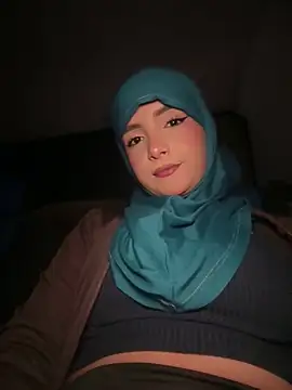 lalilamassu1 online show from 03-06-26, 12:27