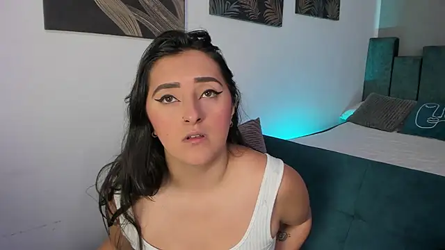 Kathia Morelli online show from 10-22-25, 12:04