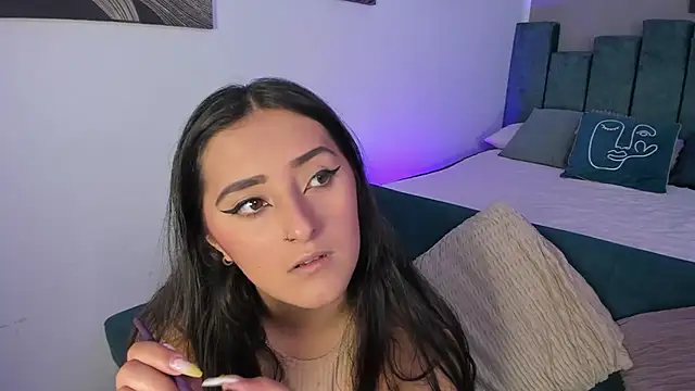 Kathia Morelli online show from 11-03-25, 01:04