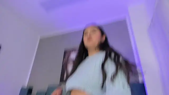 Kathia Morelli online show from 12-19-25, 12:07