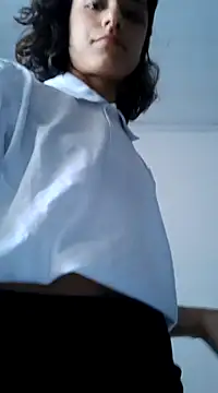 Snapshot of HelliRosa chatting on 02-23-25, 11:47 HelliRosa online show from 02-23-25, 11:47