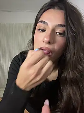 Snapshot of HelliRosa chatting on 07-01-26, 10:10 HelliRosa online show from 07-01-26, 10:10